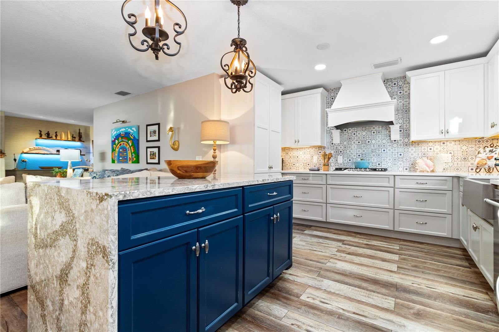 601 LAKE PANSY DR NW, WINTER HAVEN, FL, 33881