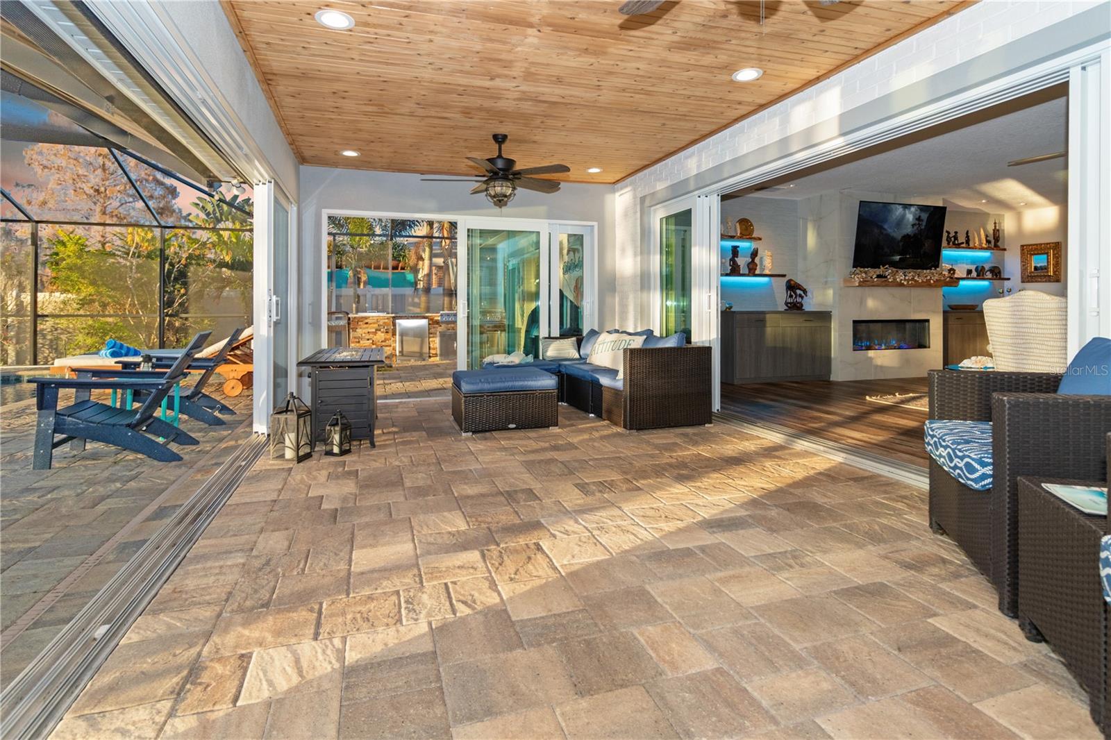 601 LAKE PANSY DR NW, WINTER HAVEN, FL, 33881