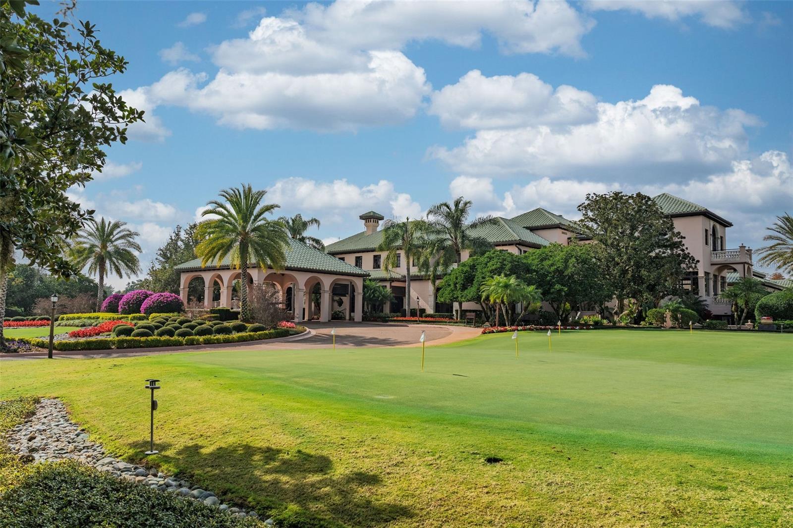 O6372348 Property Photo