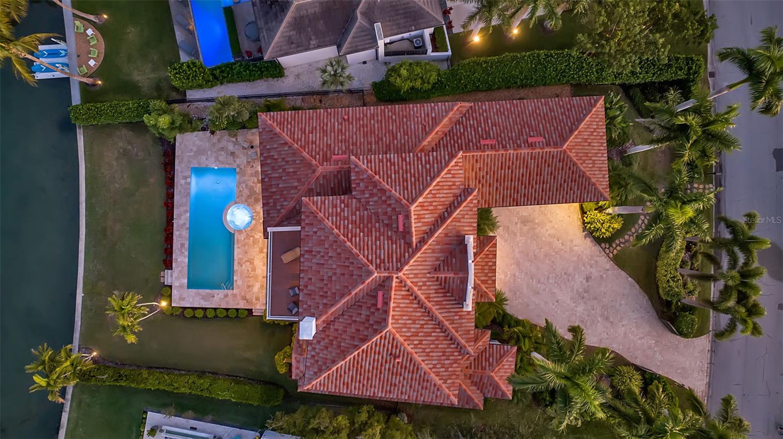 A4677509 Property Photo