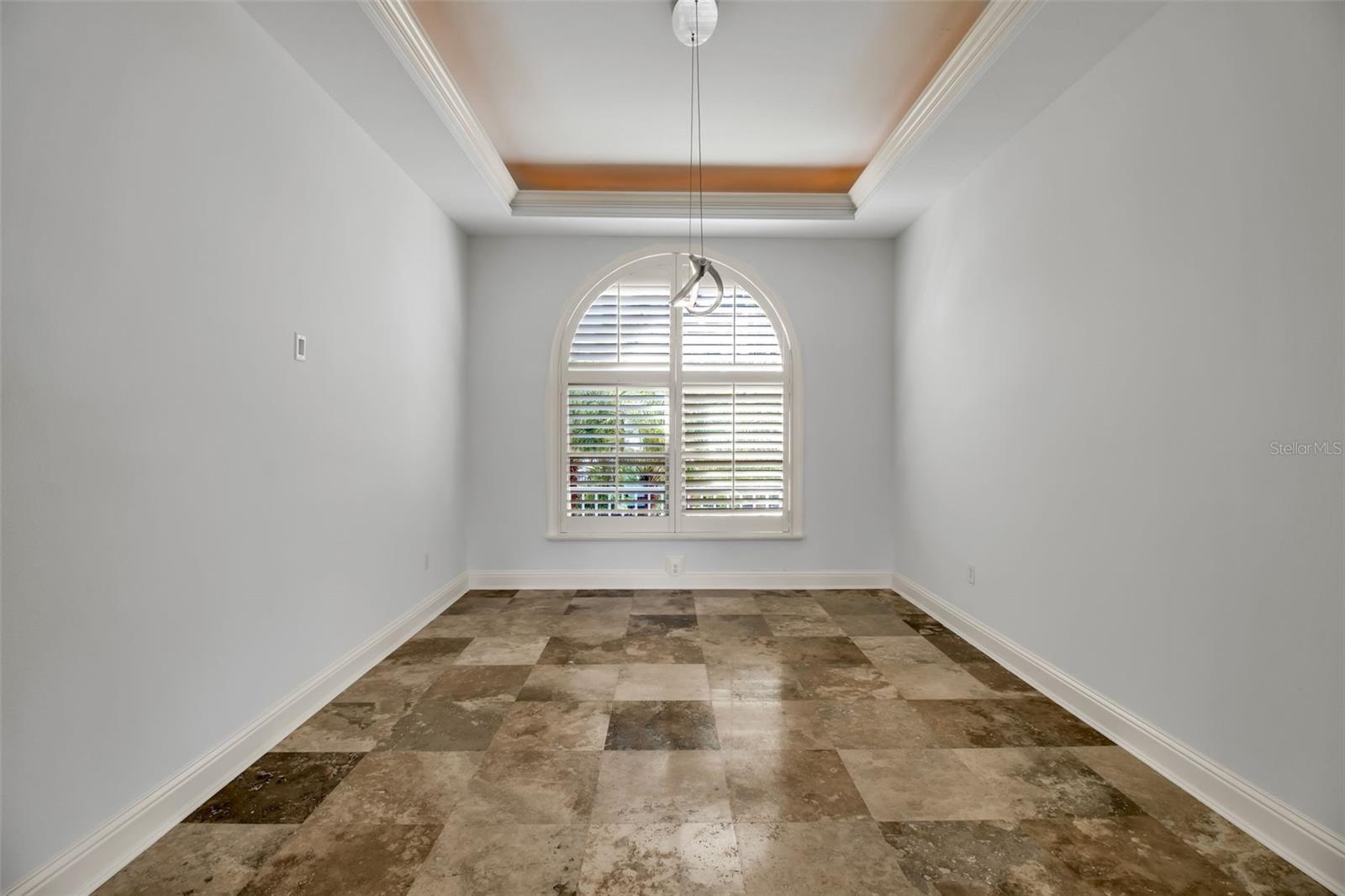 A4677509 Property Photo