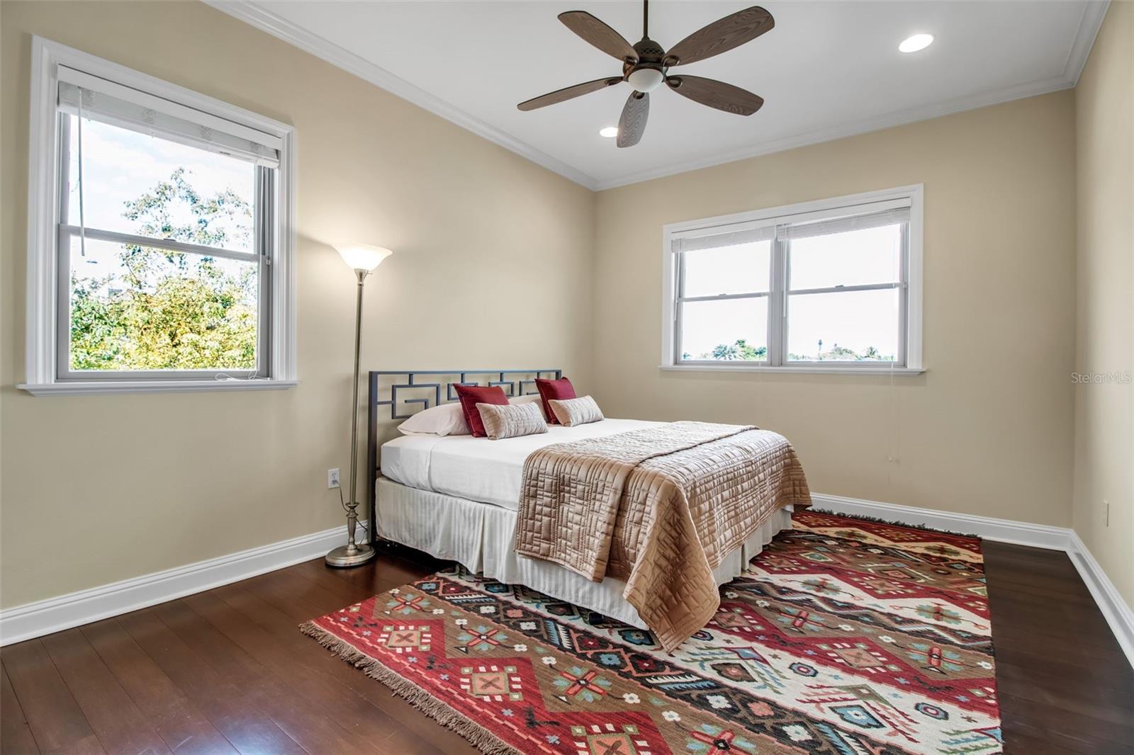 A4677509 Property Photo