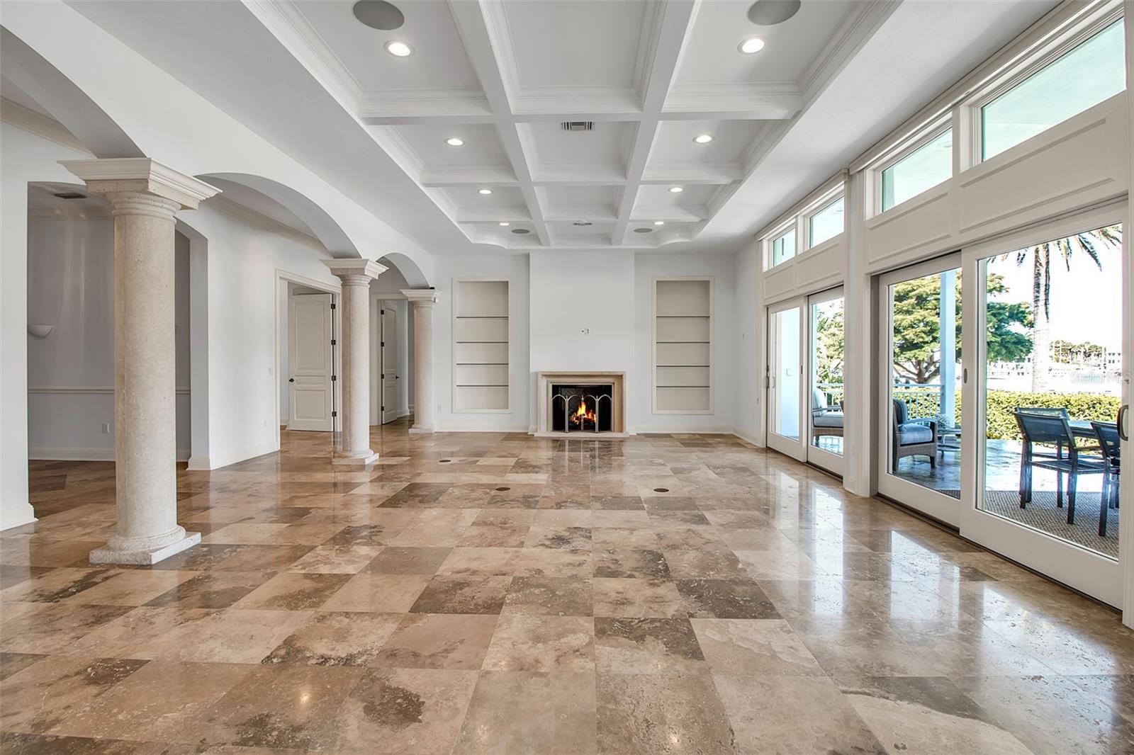 A4677509 Property Photo