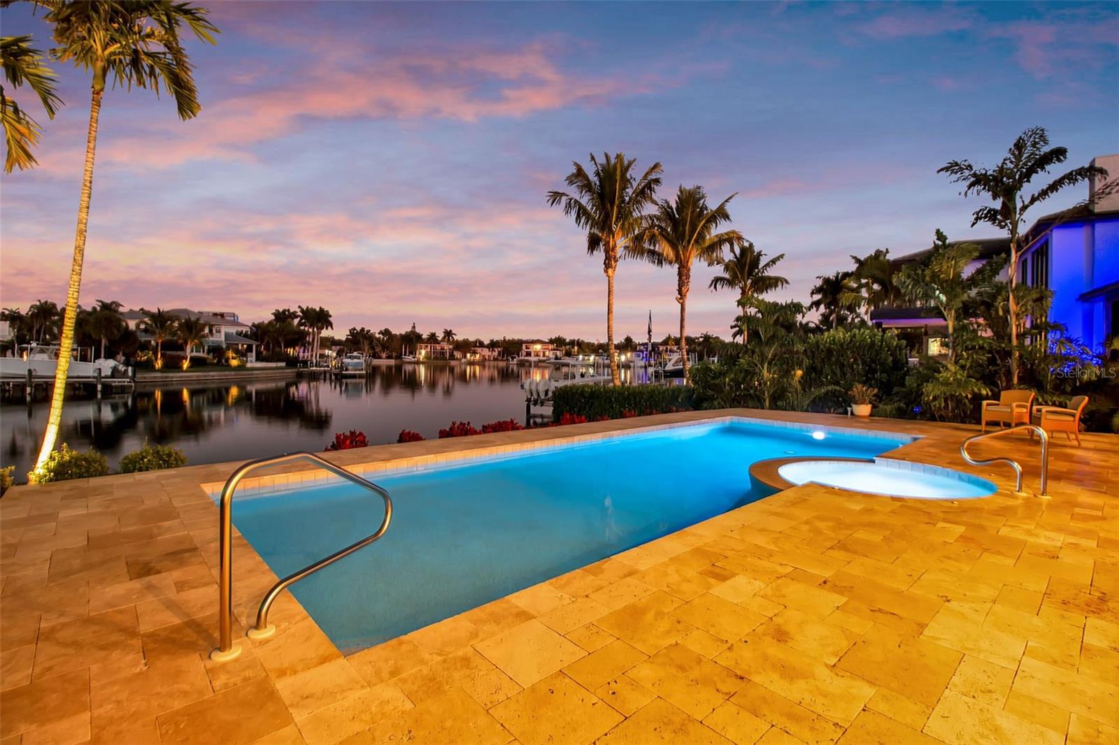 A4677509 Property Photo