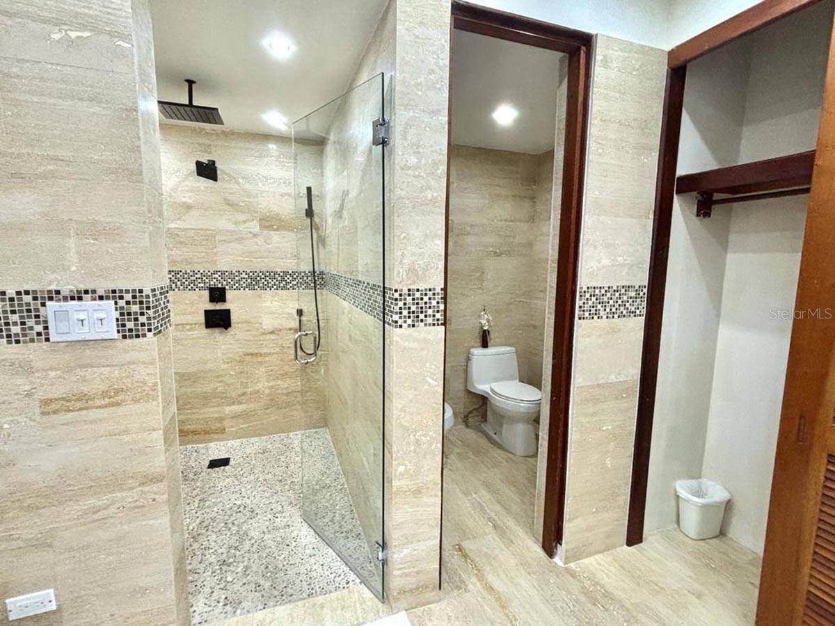 PR9118389 Property Photo