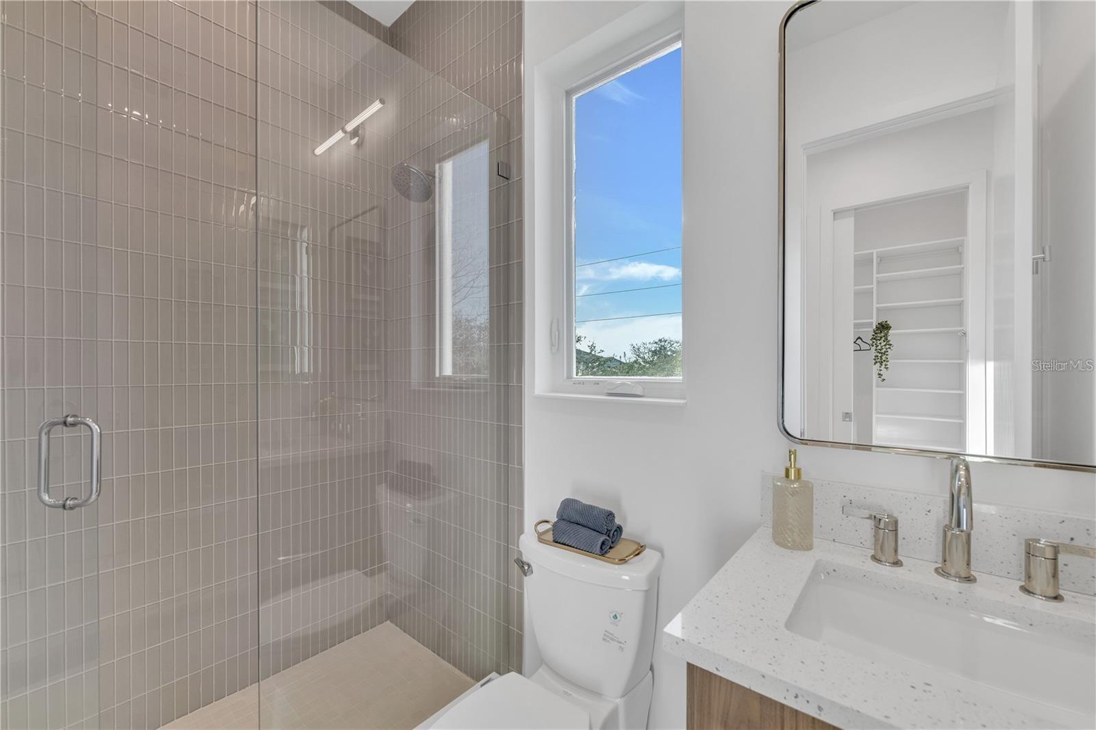 A4677510 Property Photo