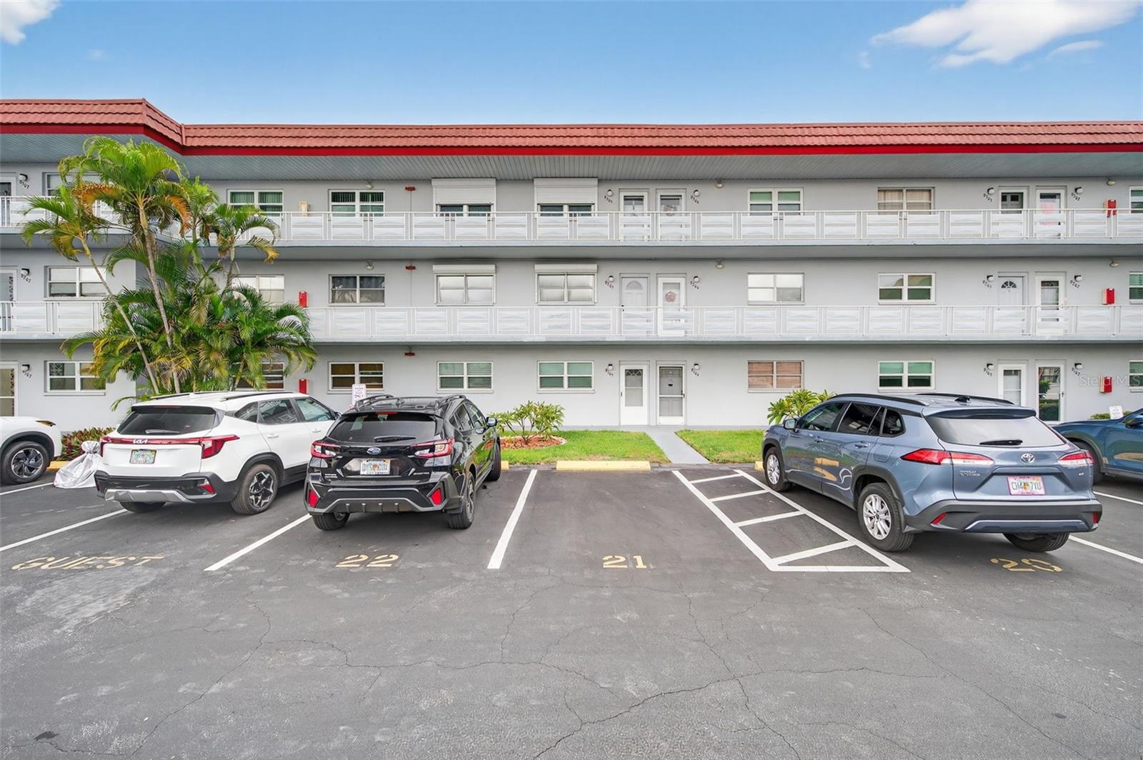 TB8462615 Property Photo