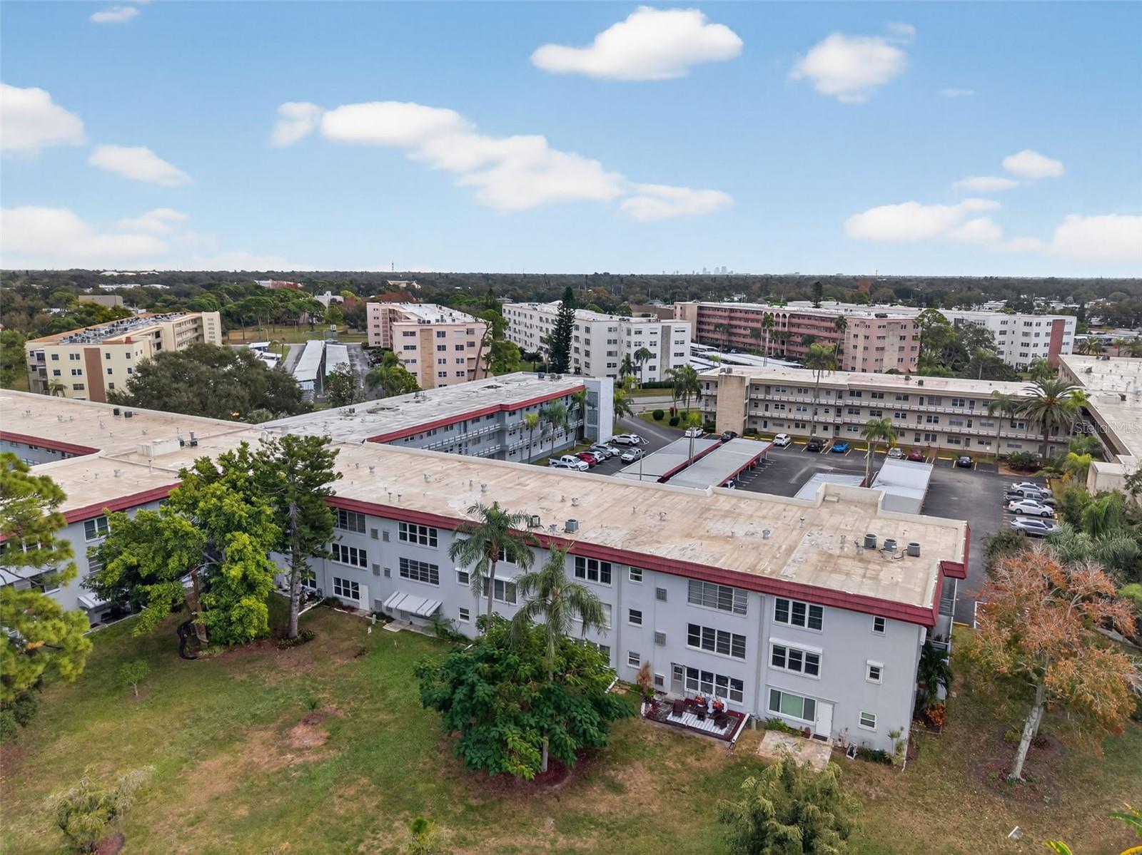 TB8462615 Property Photo