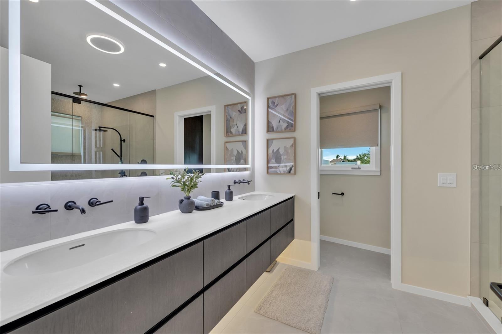 A4677512 Property Photo