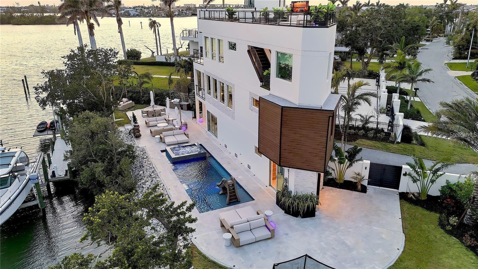 A4677512 Property Photo