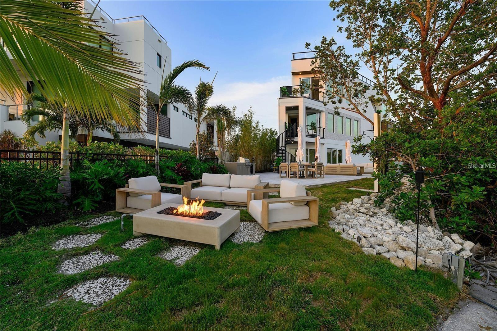 A4677512 Property Photo