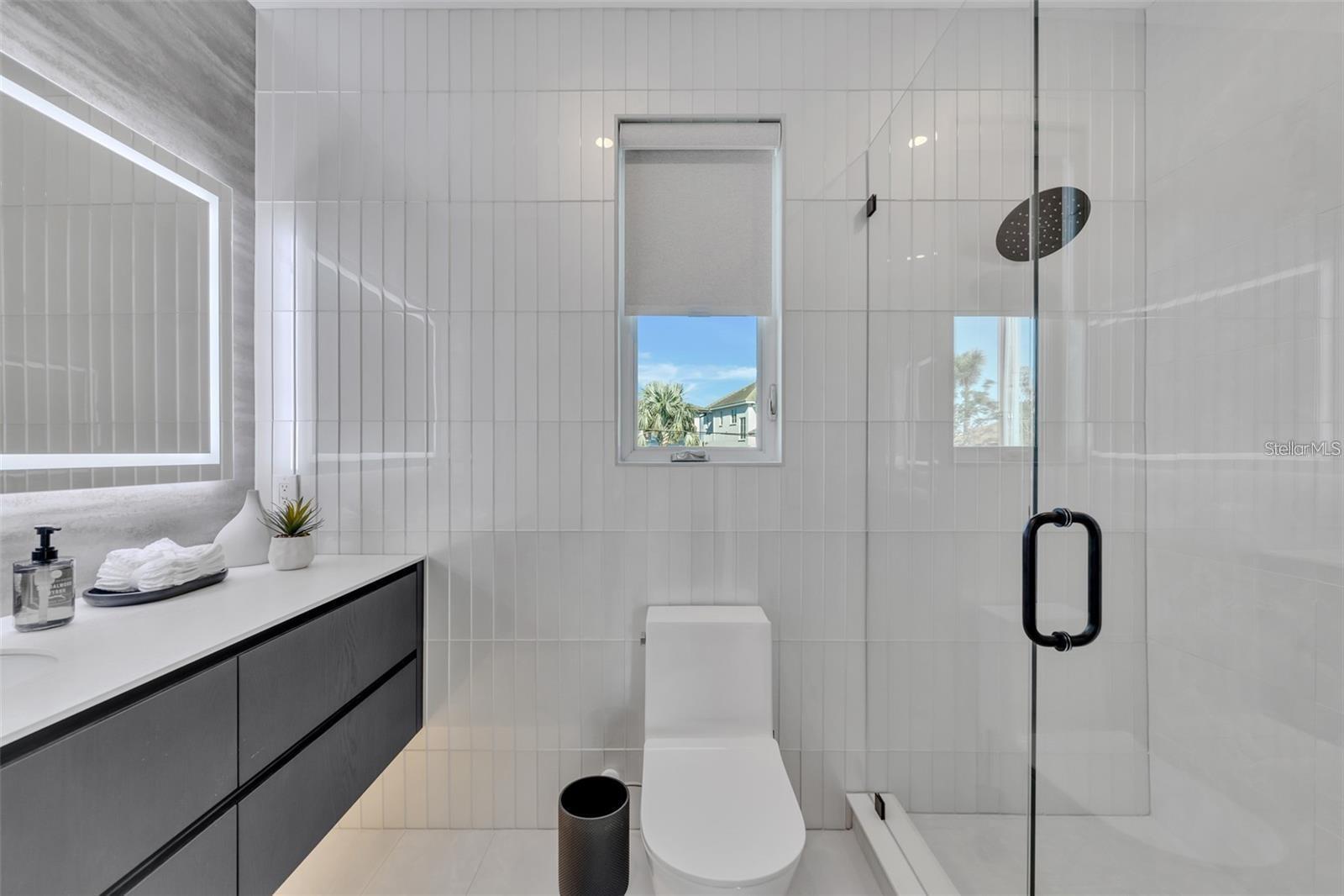 A4677512 Property Photo