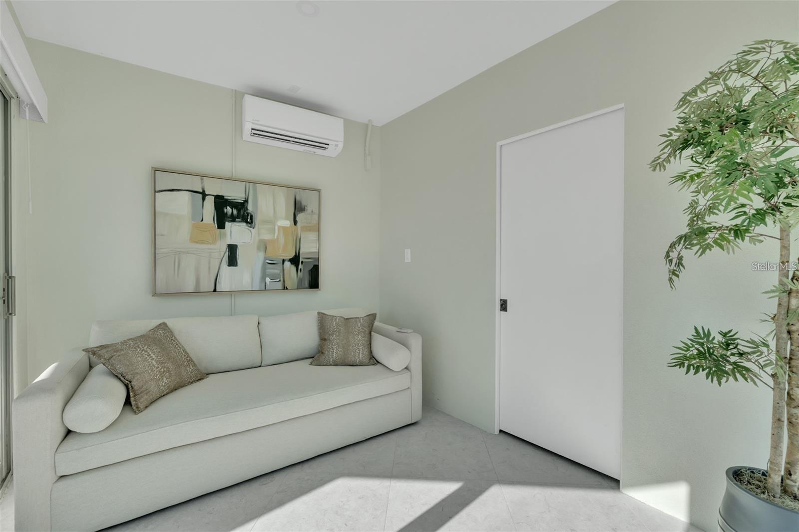 A4677512 Property Photo