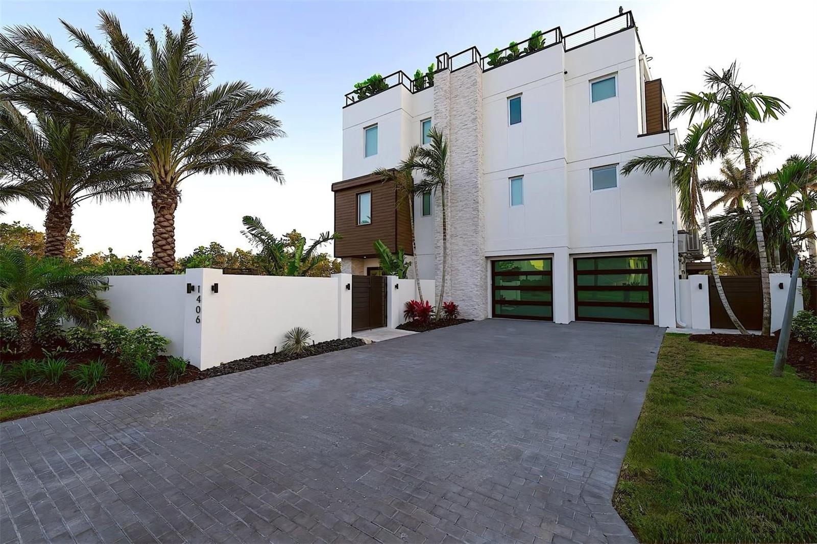 A4677512 Property Photo