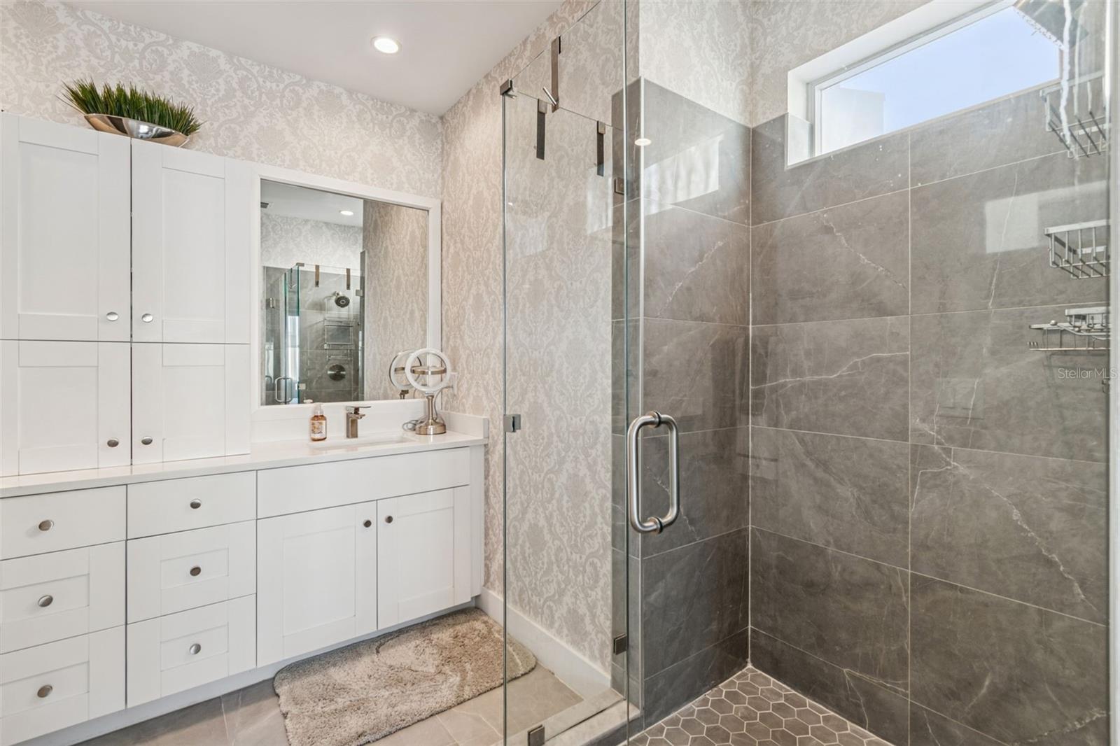 level 3 primary bath