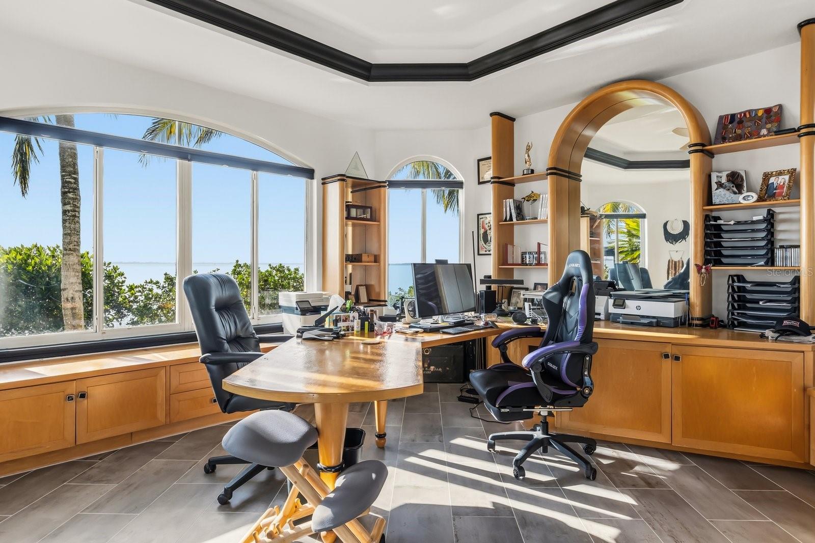 O6372418 Property Photo