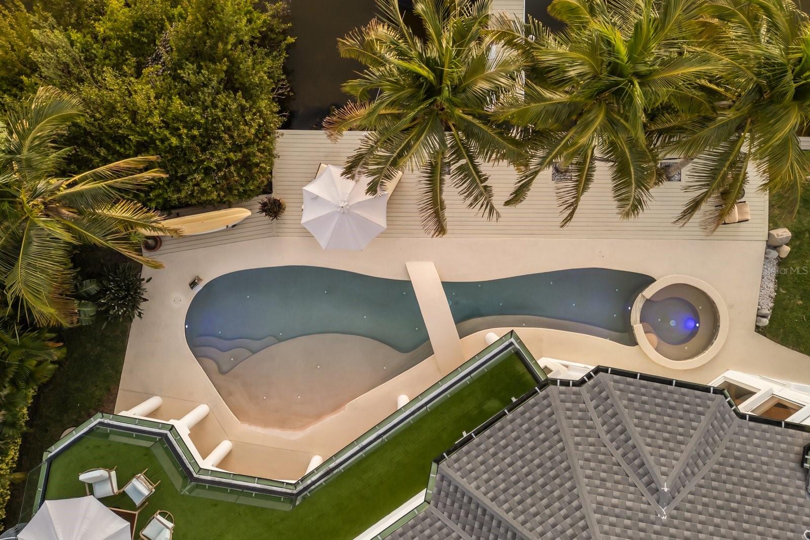 O6372418 Property Photo