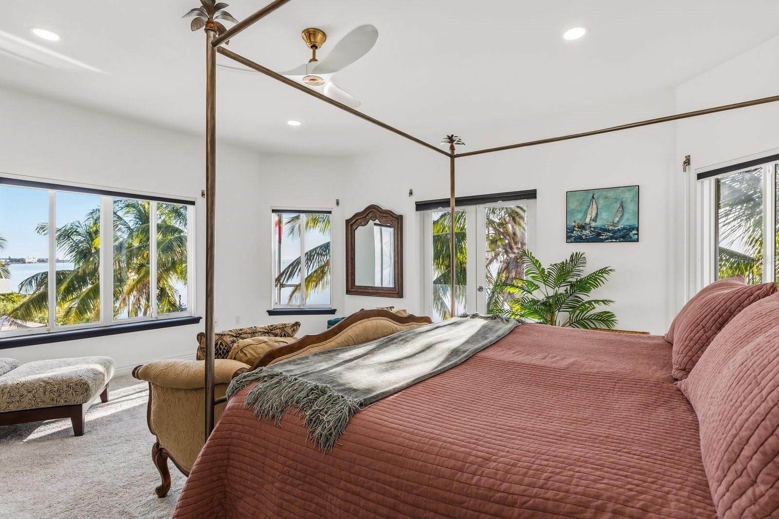 O6372418 Property Photo