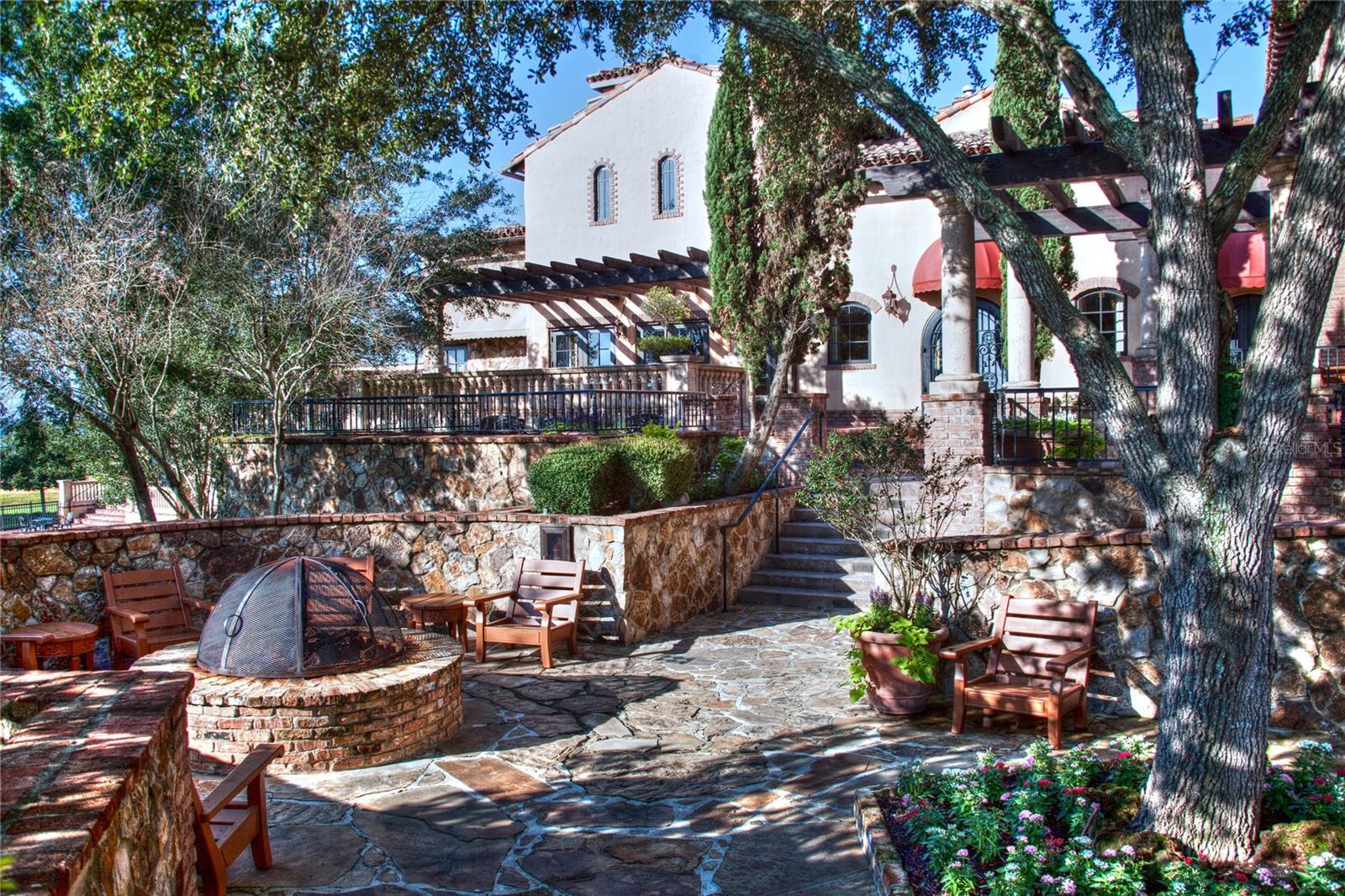 G5106408 Property Photo