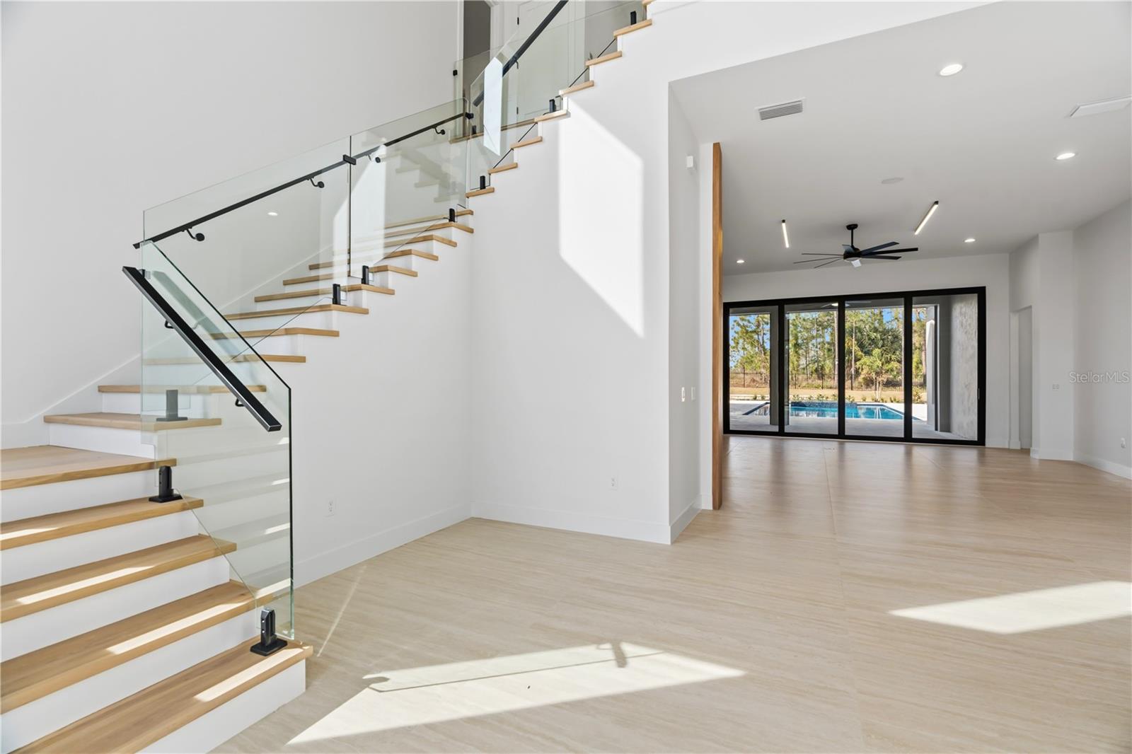 G5106408 Property Photo