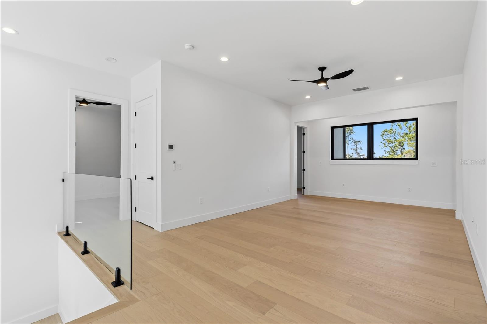 G5106408 Property Photo