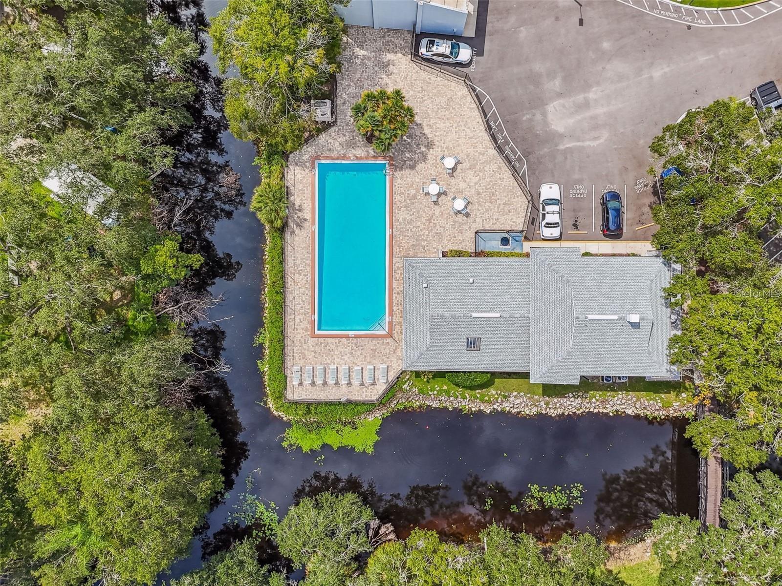 TB8462792 Property Photo