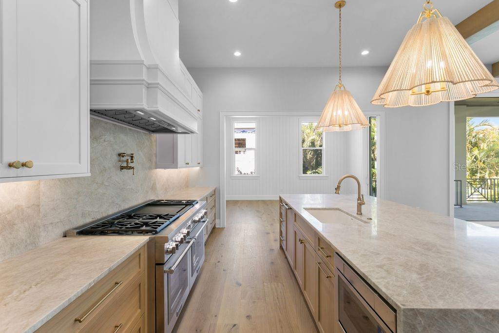 5019 W DICKENS AVE, TAMPA, FL, 33629