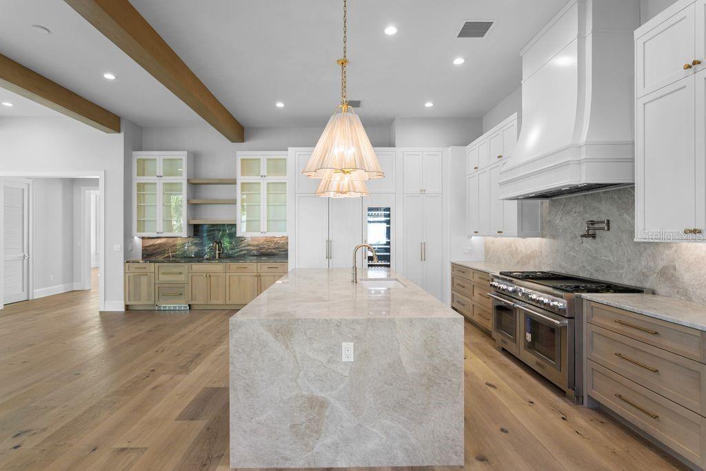 5019 W DICKENS AVE, TAMPA, FL, 33629