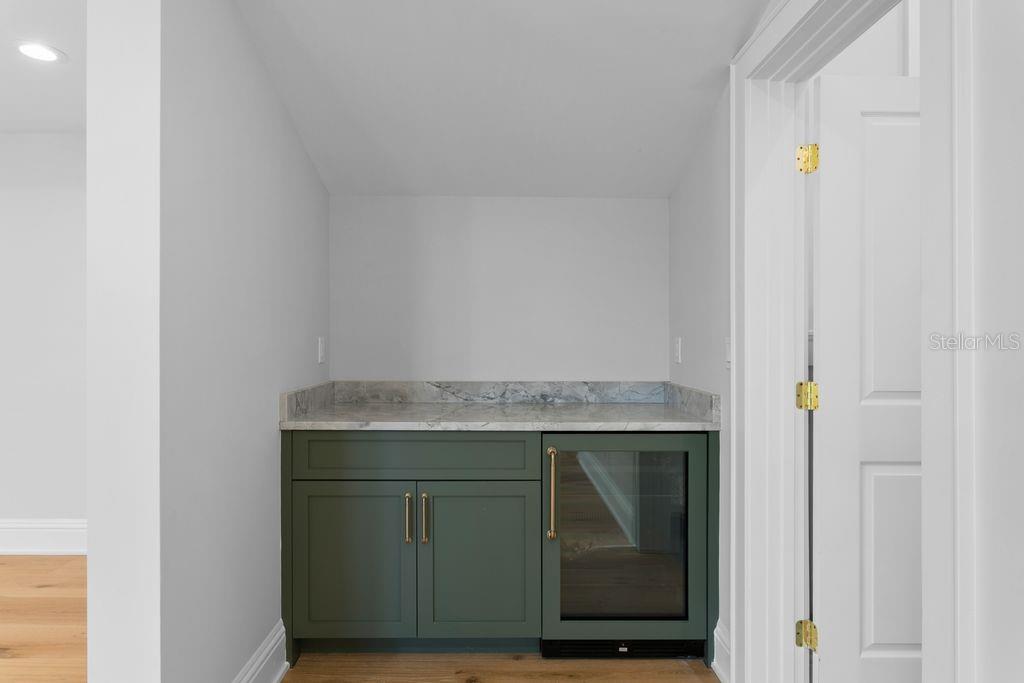 5019 W DICKENS AVE, TAMPA, FL, 33629