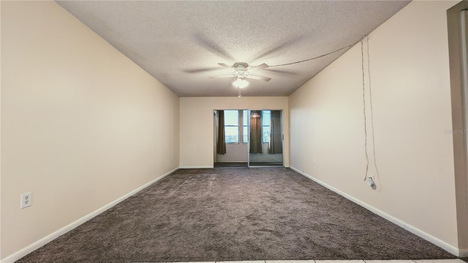 TB8462815 Property Photo