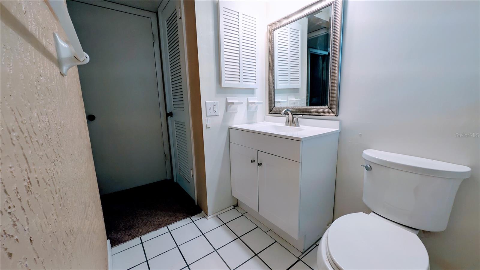 TB8462815 Property Photo