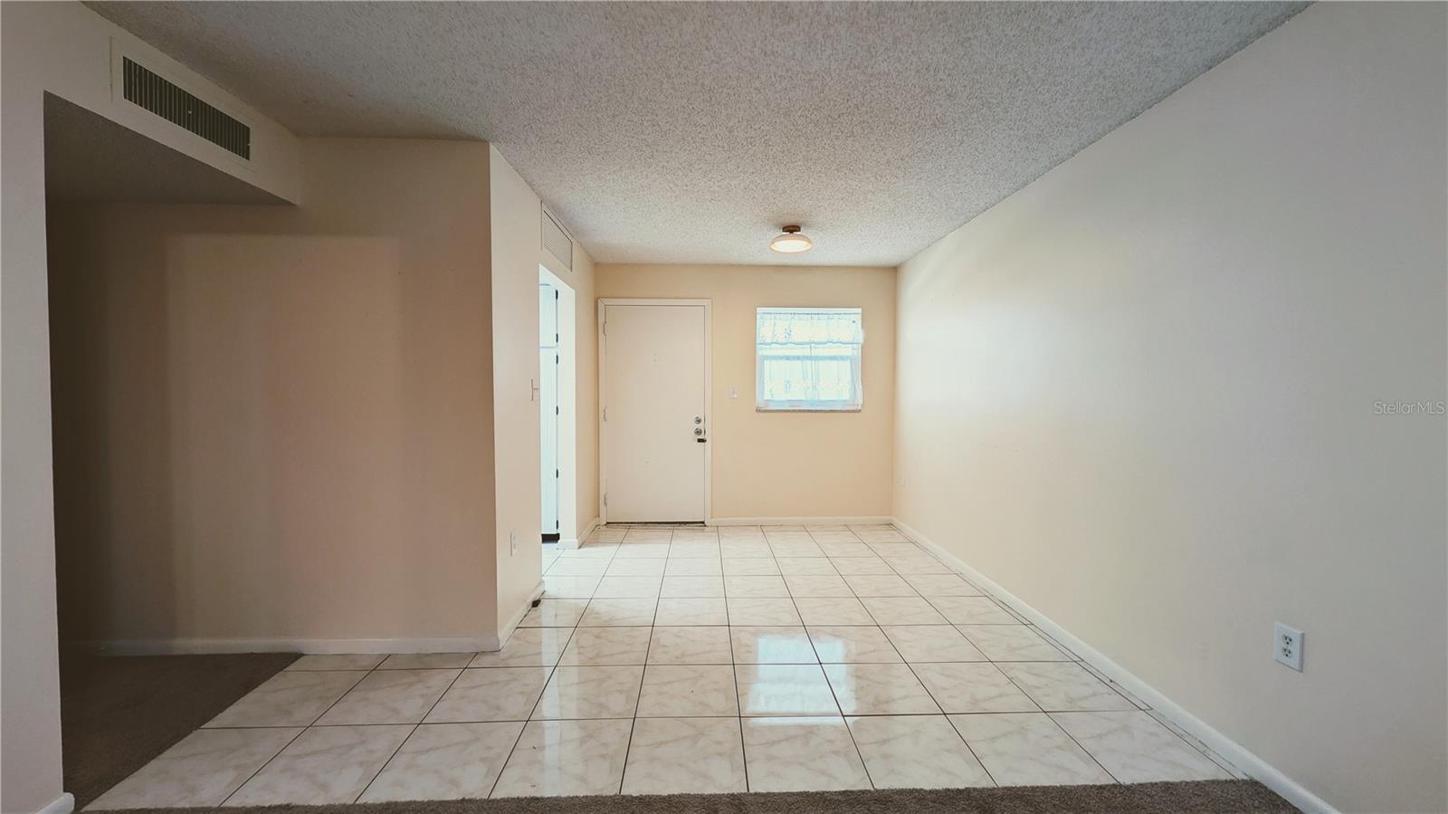 TB8462815 Property Photo