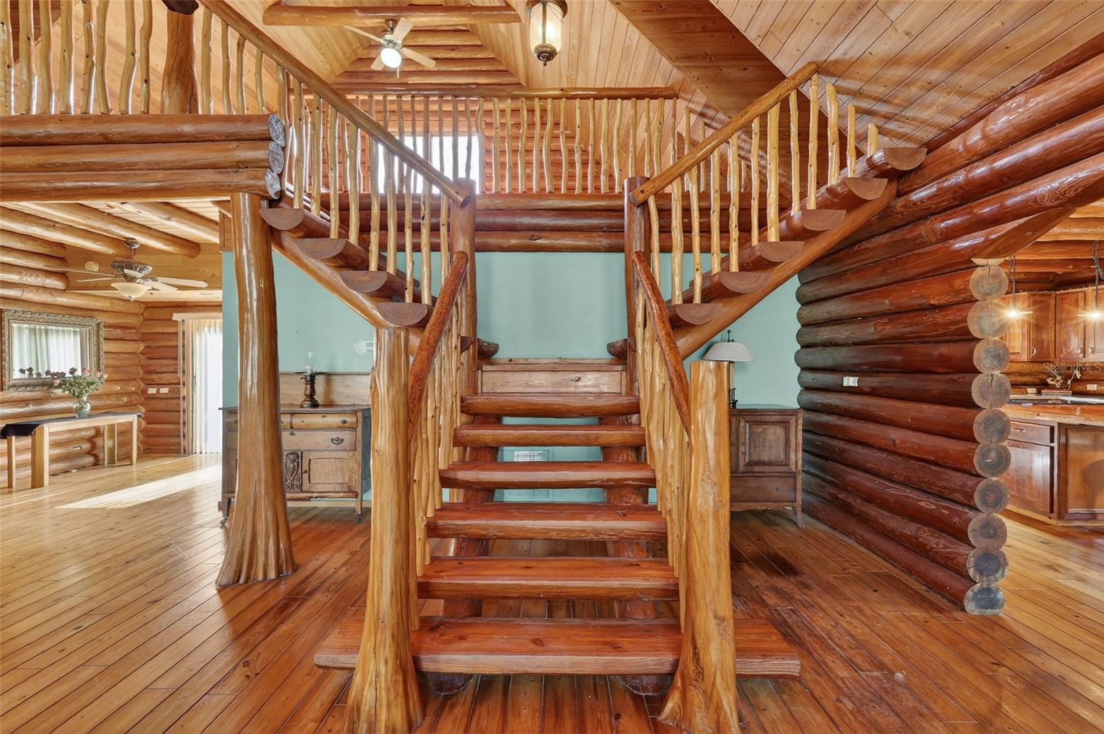 40242 EMERALDA ISLAND RD, LEESBURG, FL, 34788