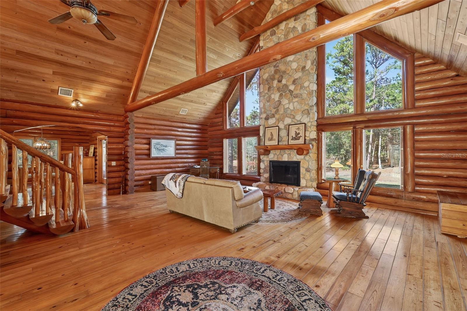 40242 EMERALDA ISLAND RD, LEESBURG, FL, 34788