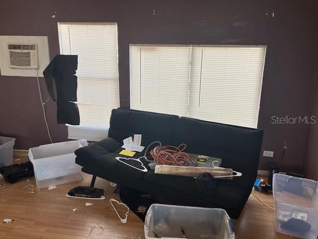 TB8462851 Property Photo