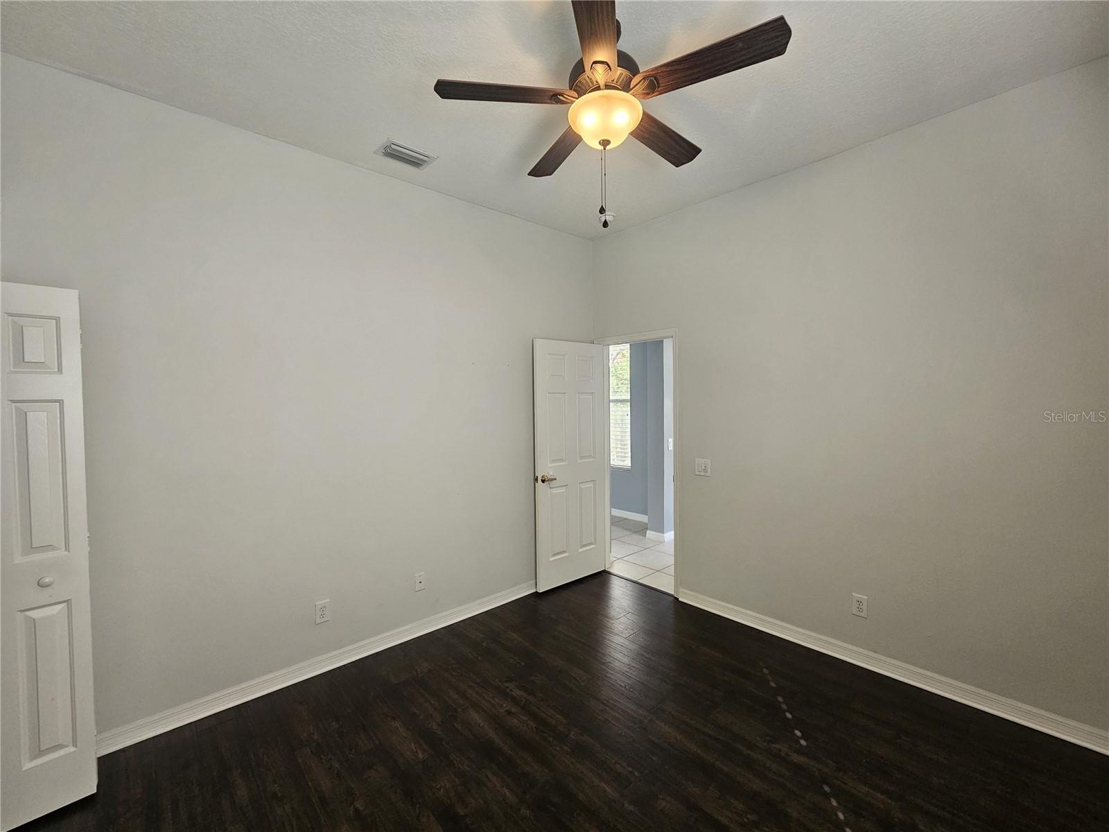 10441 GREENDALE DR, TAMPA, FL, 33626