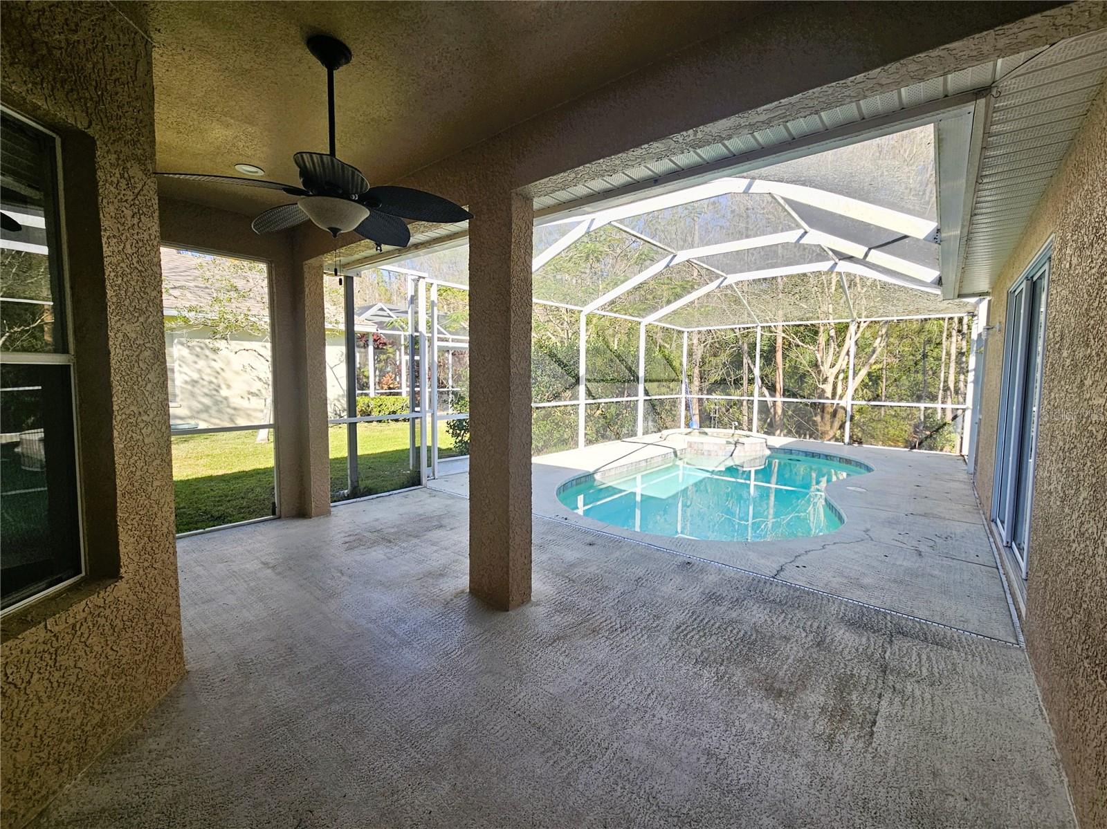 10441 GREENDALE DR, TAMPA, FL, 33626