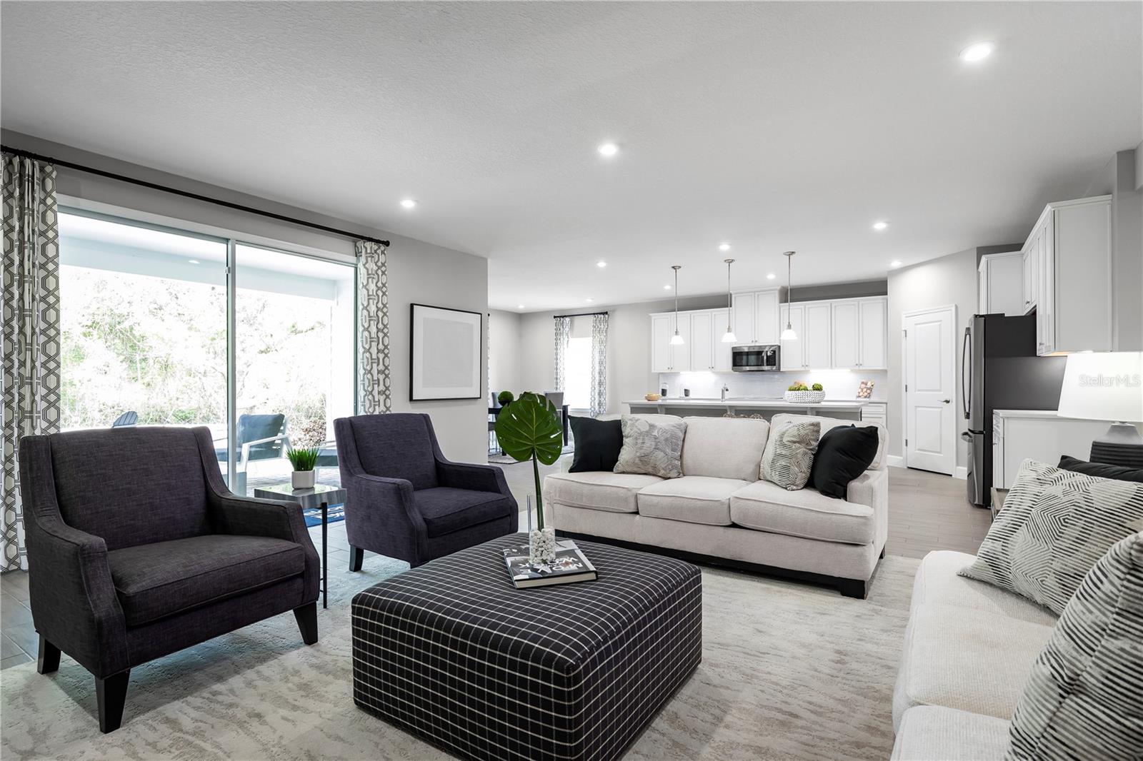 2218 BLUE HERON CIR, AUBURNDALE, FL, 33823