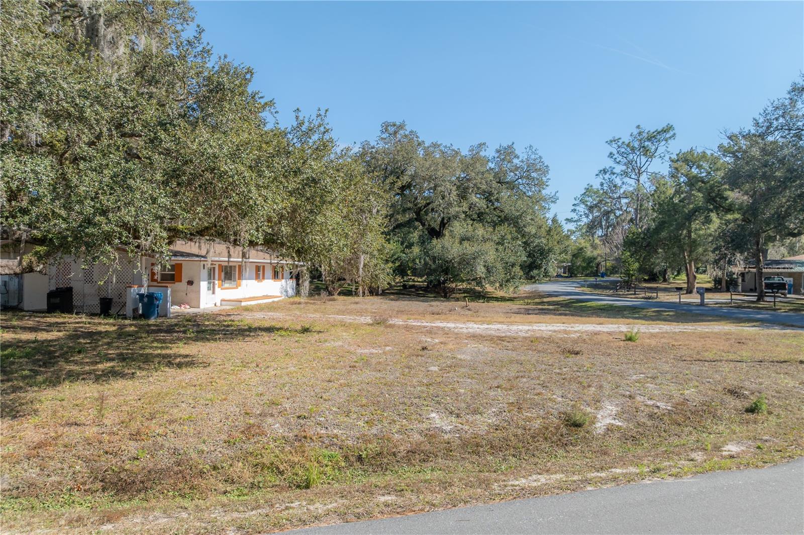 TB8462890 Property Photo