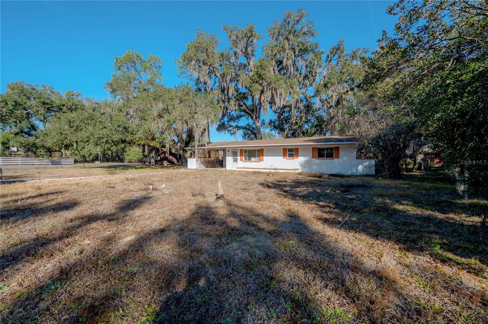 TB8462890 Property Photo