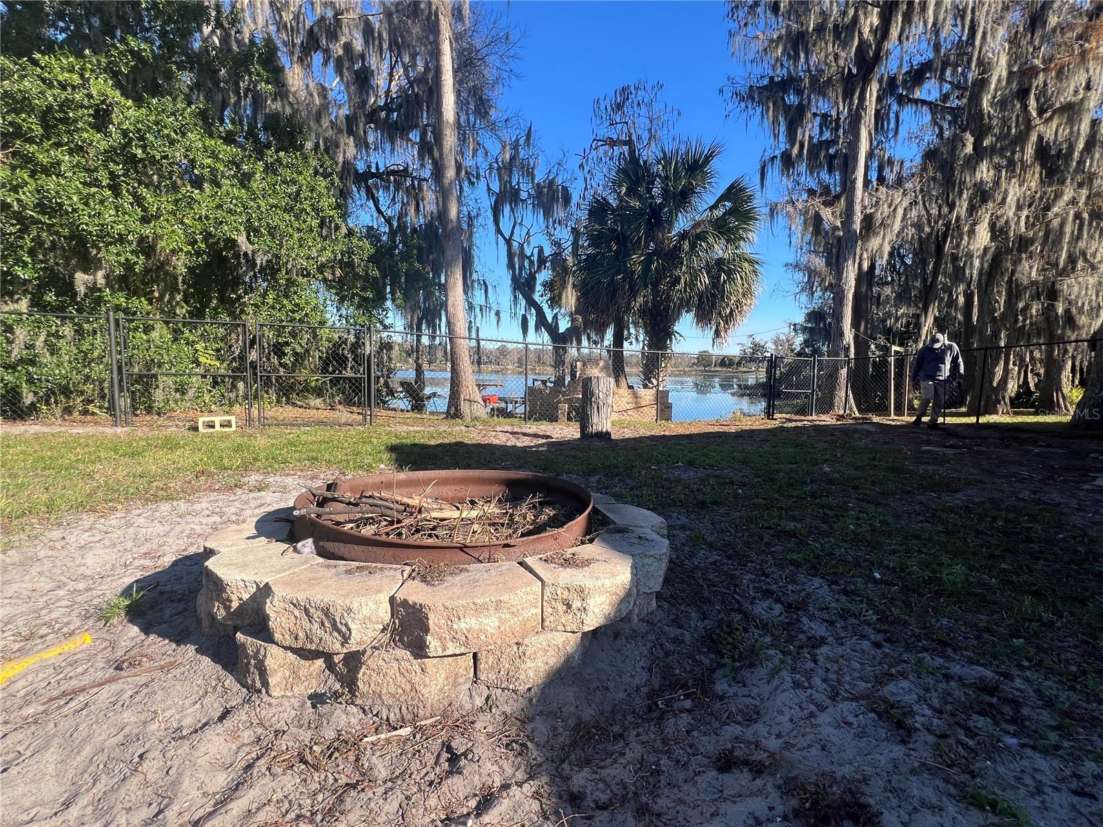 9825 LAKE GEORGIA DR, ORLANDO, FL, 32817