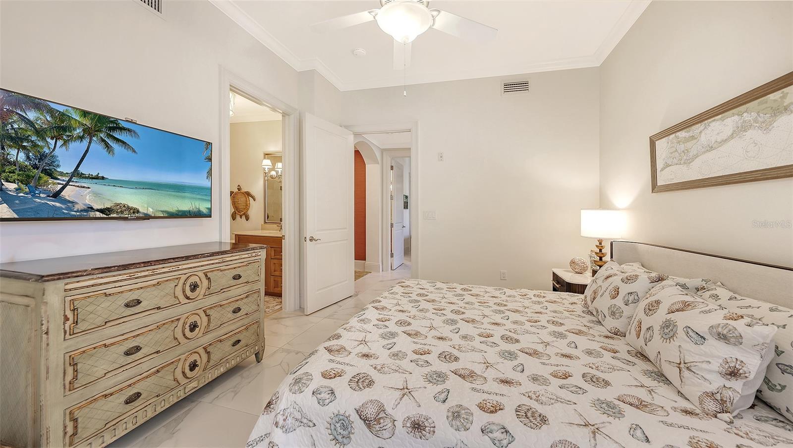 A4677613 Property Photo