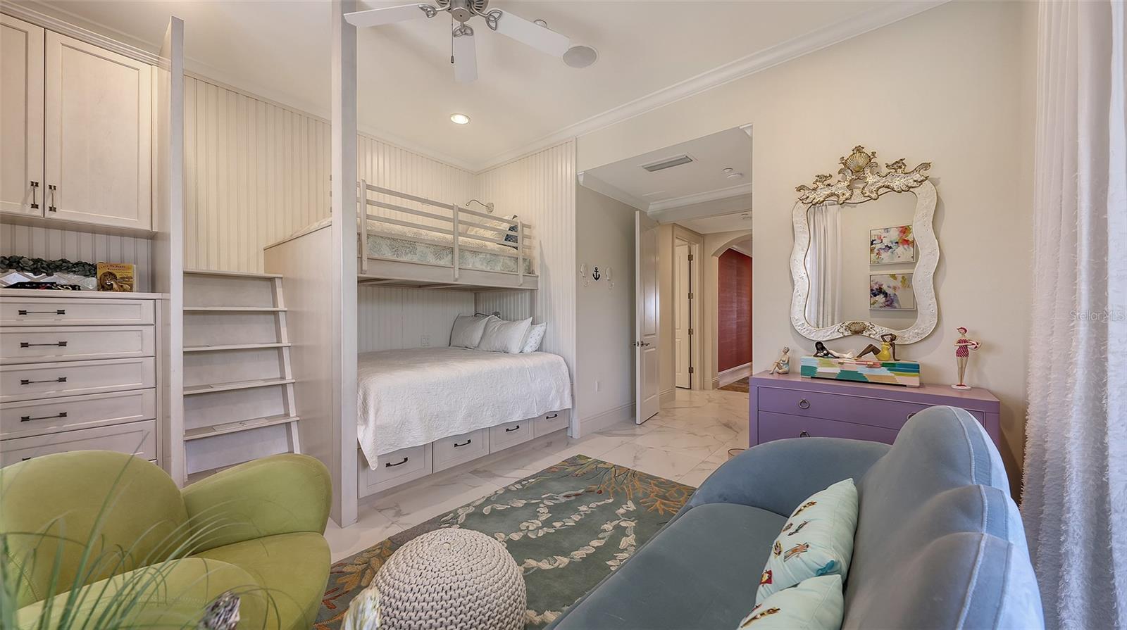 A4677613 Property Photo