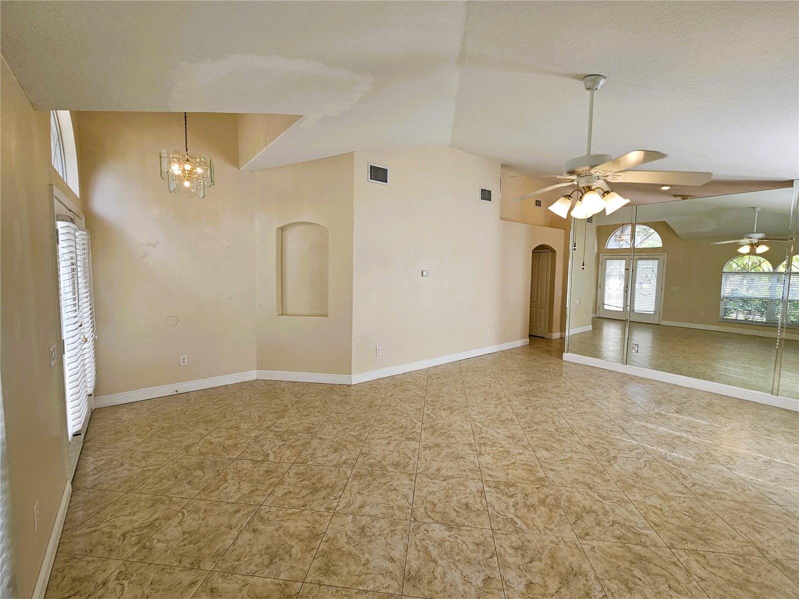 19317 SEACOVE DR, LUTZ, FL, 33558