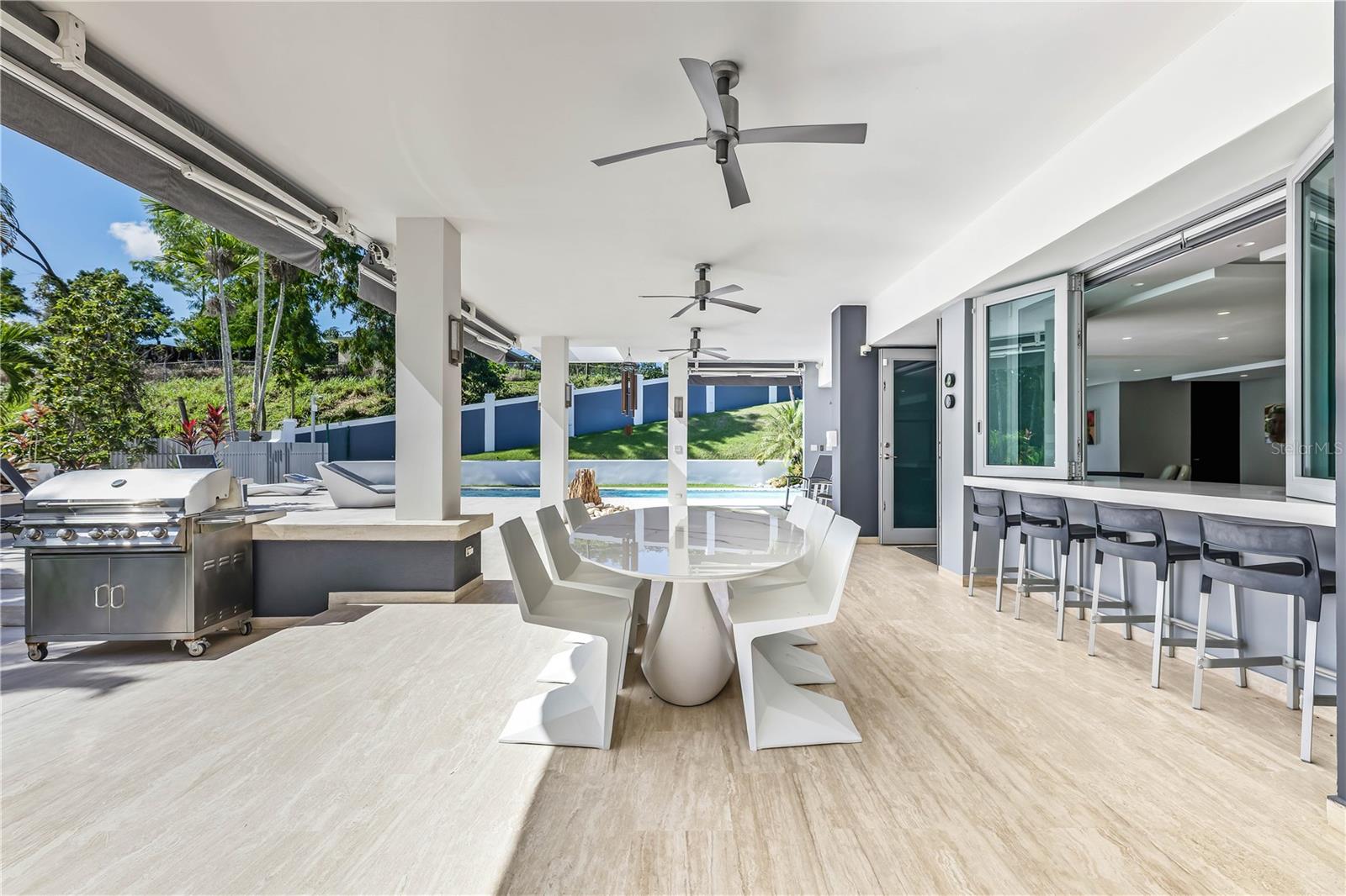 PR9118409 Property Photo