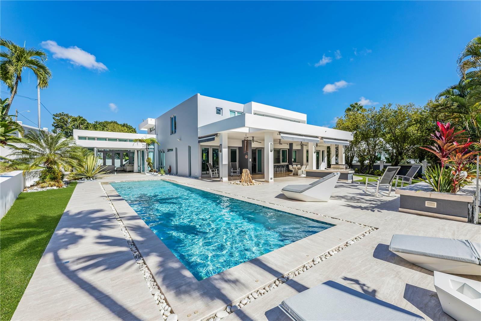 PR9118409 Property Photo