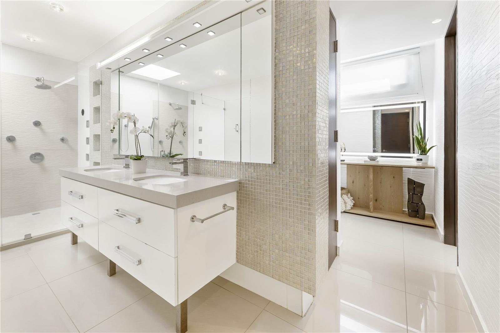 PR9118409 Property Photo