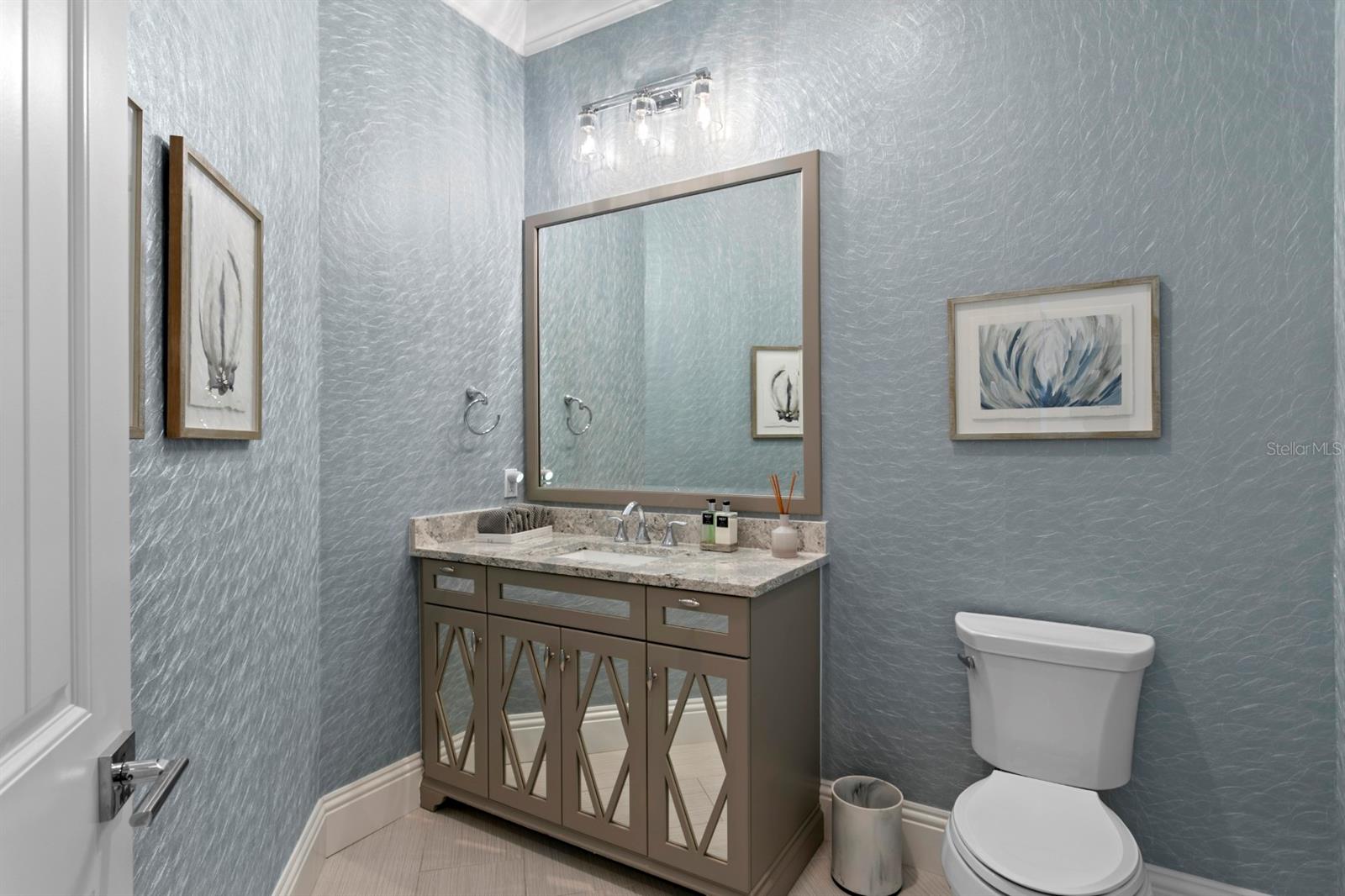 TB8462945 Property Photo