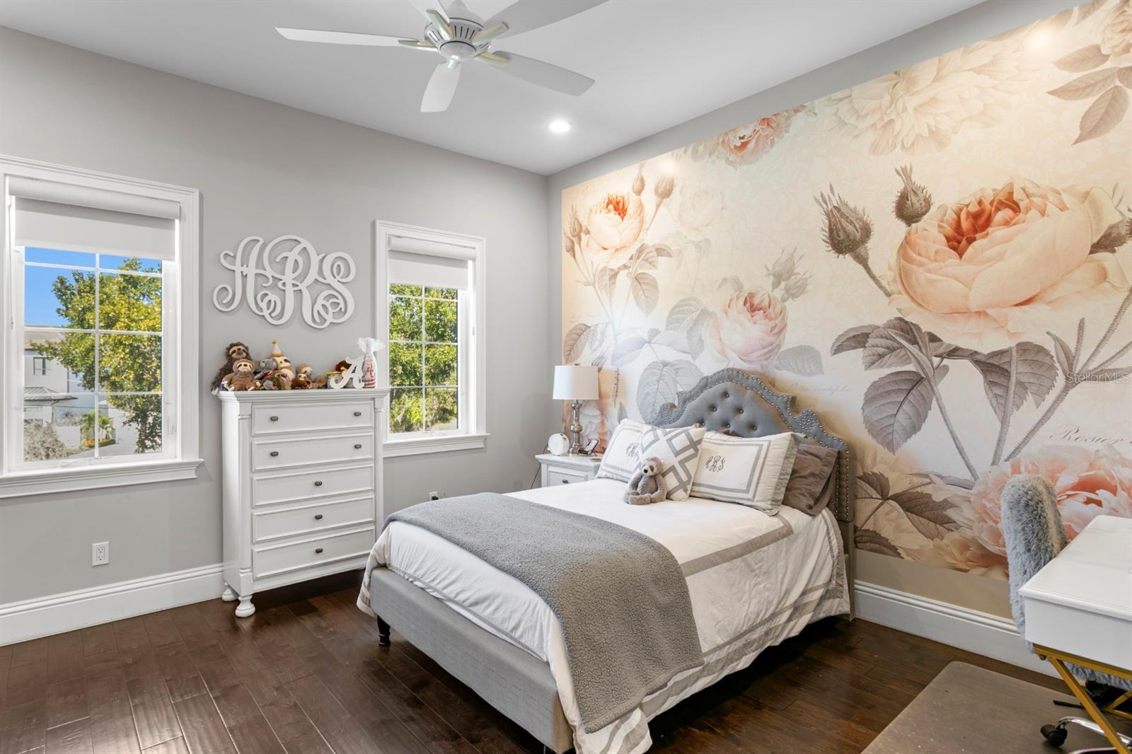 TB8462945 Property Photo