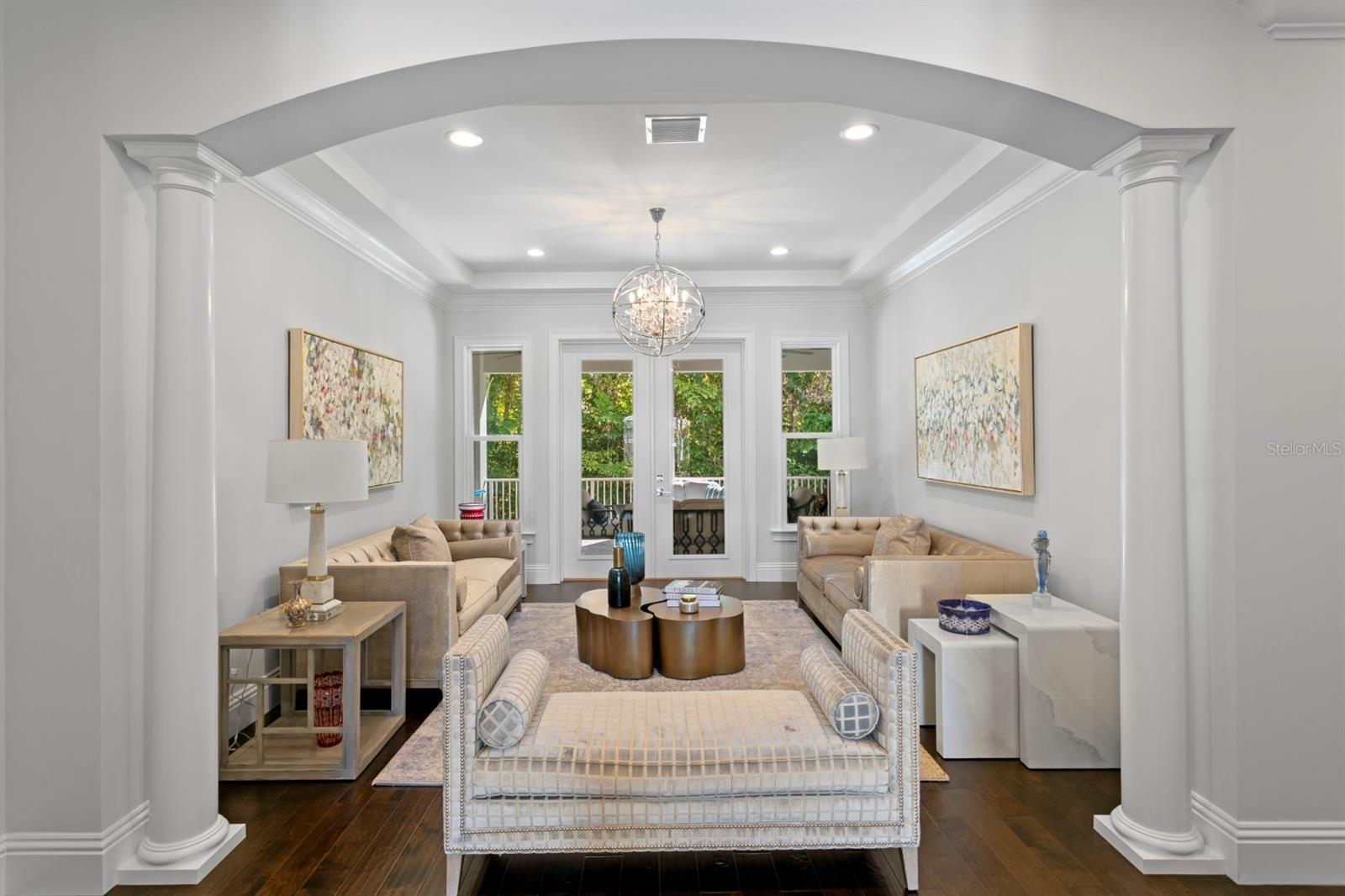 TB8462945 Property Photo